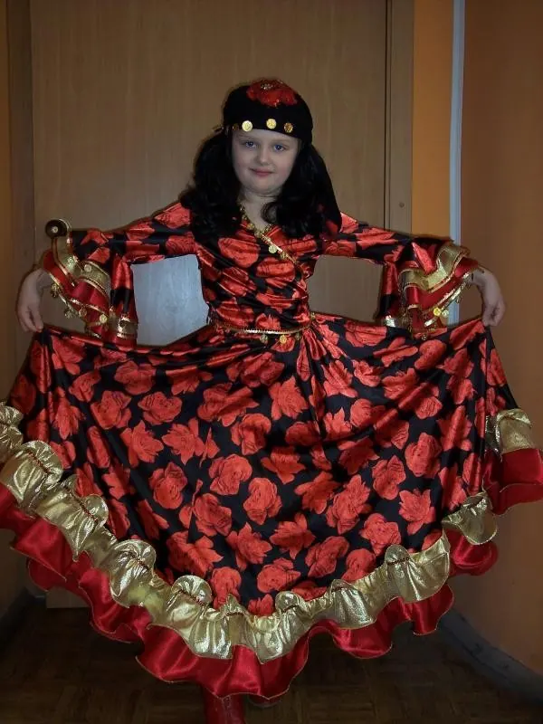 Цыганка, рост 130 см