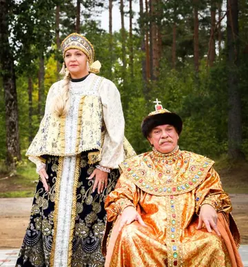 Женская коротёна