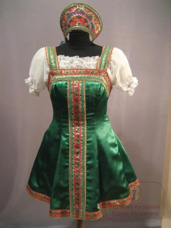 Сарафан зеленый шелковый